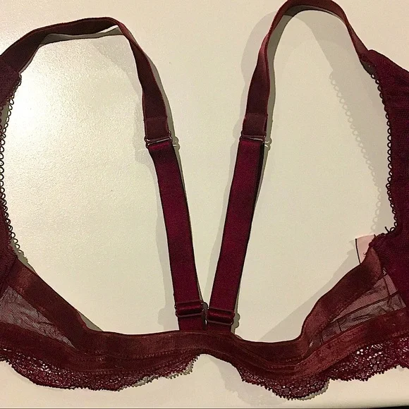 Victoria‘s Secret Maroon Lace Bralette - Picture 11 of 15